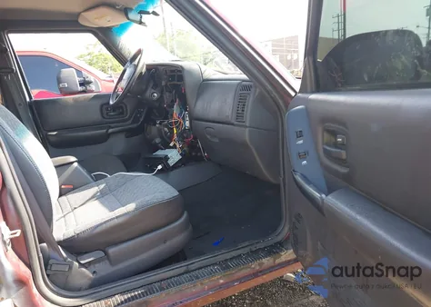 2001 Jeep Cherokee Sport из США, поврежденный, VIN 1J4FF48S71L602684